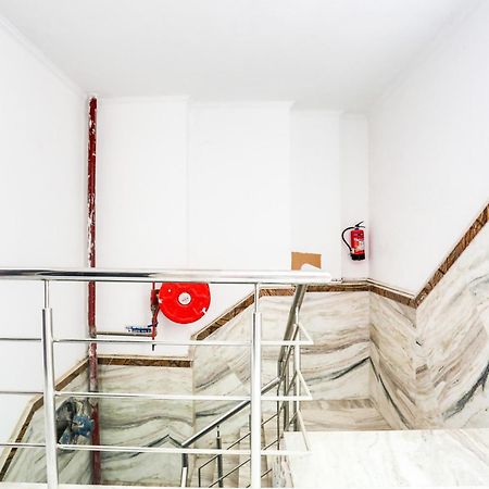 Hotel O Anchal Dx Új-Delhi Kültér fotó